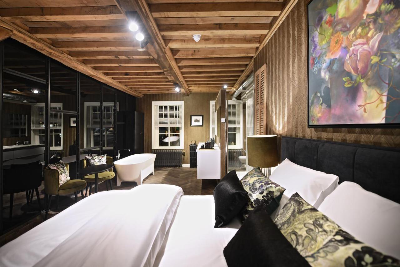 Small Luxury Boutique Hotel Wilma J Vinkeveen Exterior photo